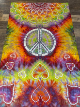 Load image into Gallery viewer, Dropping Hearts ☮️ Tapestry
