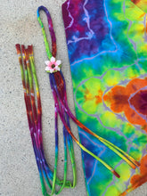 Load image into Gallery viewer, Tie Dye Flower Headband
